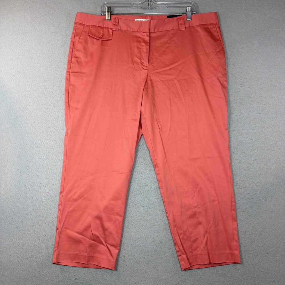 Van Heusen Women's Size 18 Salmon Stretch Sateen Capri Pants NWT